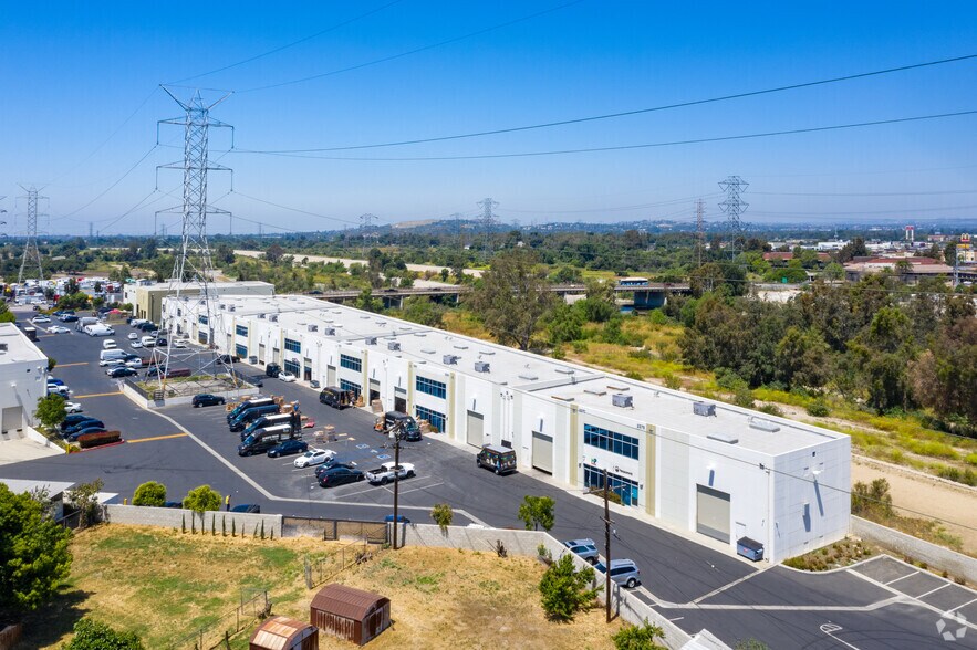 2300-2498 Peck Rd, City of Industry, CA à louer - Photo de l’immeuble – Image 2 sur 7