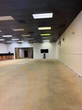 1109-1131 Del Prado Blvd S, Cape Coral, FL à louer Photo intérieure– Image 1 sur 9