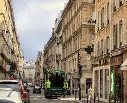 Local commercial dans Paris à louer - Photo de l’immeuble – Image 1 sur 3
