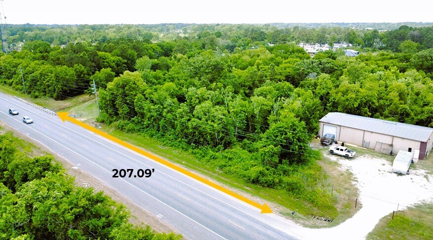 2.70 acres Farm to Market 1960 Road East, Huffman, TX à vendre - Photo de l’immeuble – Image 3 sur 4