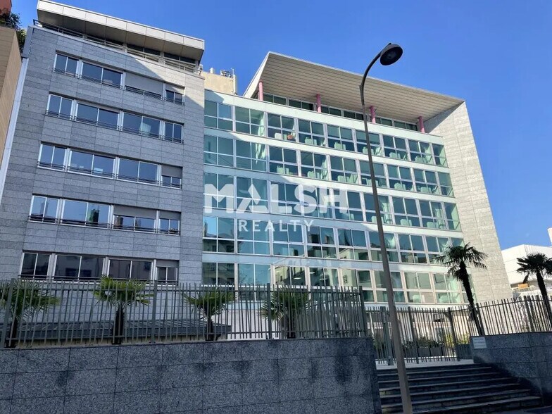 Bureau dans Lyon à louer - Photo de l’immeuble – Image 1 sur 17