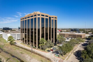 Plus de détails pour 13105 Northwest Fwy, Houston, TX - Bureau à louer