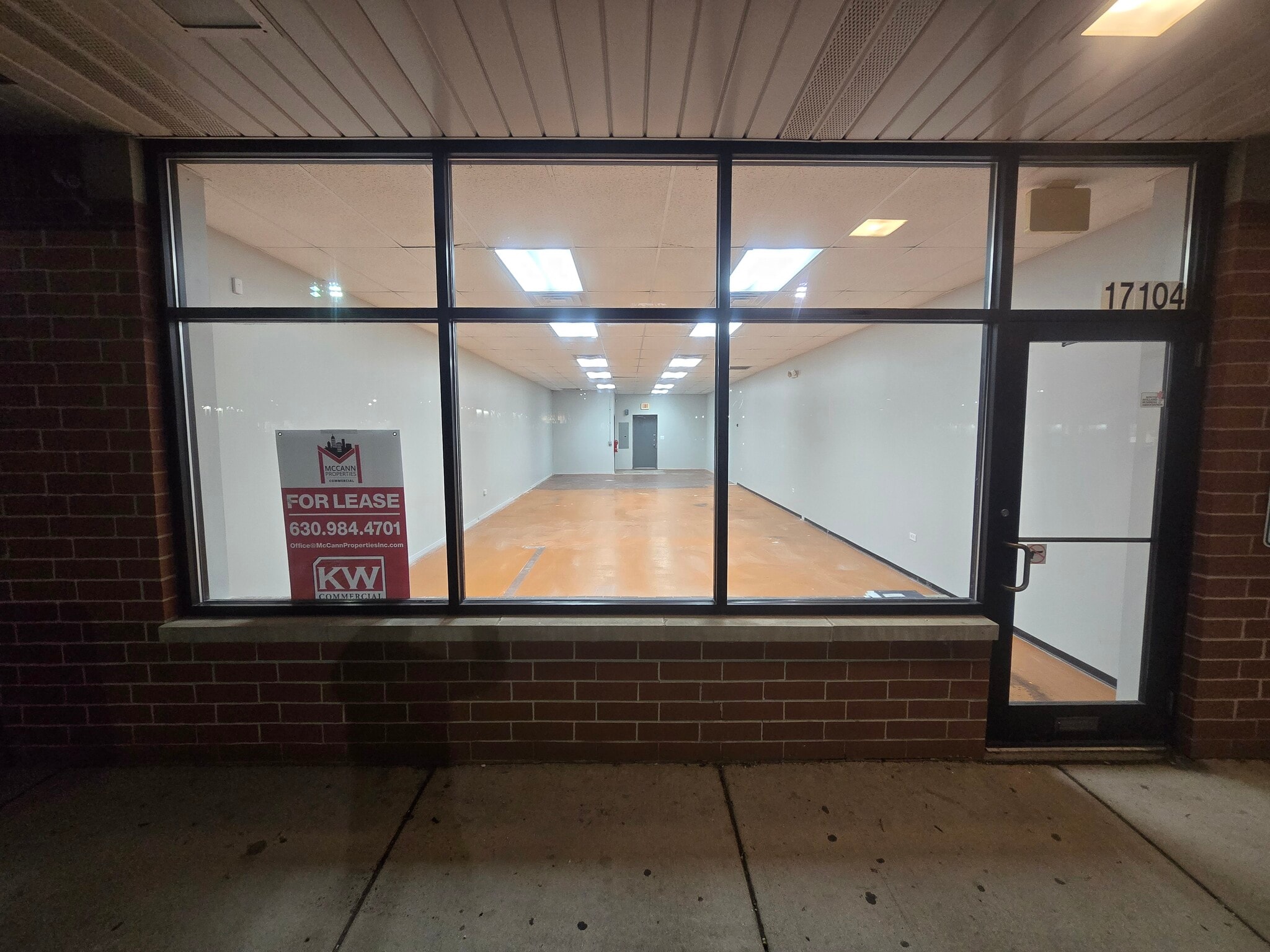 17100-17114 S Park Ave, South Holland, IL à louer Photo intérieure– Image 1 sur 1