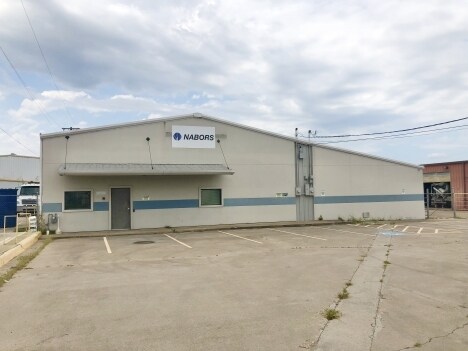 1033 Jarvis Rd, Saginaw, TX à louer - Photo de l’immeuble – Image 2 sur 10