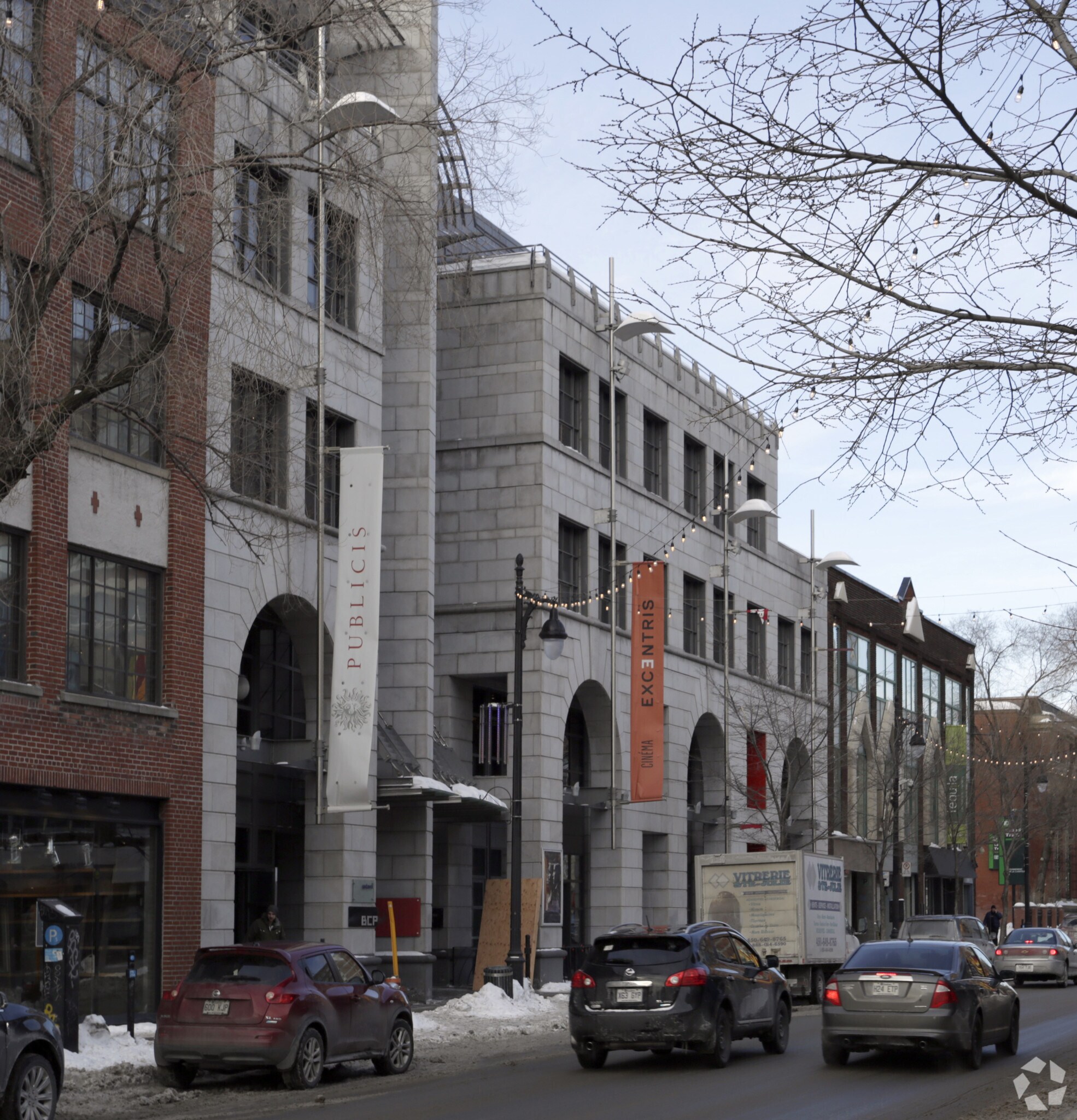 3536 Boul Saint-Laurent, Montréal, QC à louer Photo principale– Image 1 sur 18