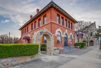 Plus de détails pour 1540 N Main St, Fort Worth, TX - Local commercial à louer