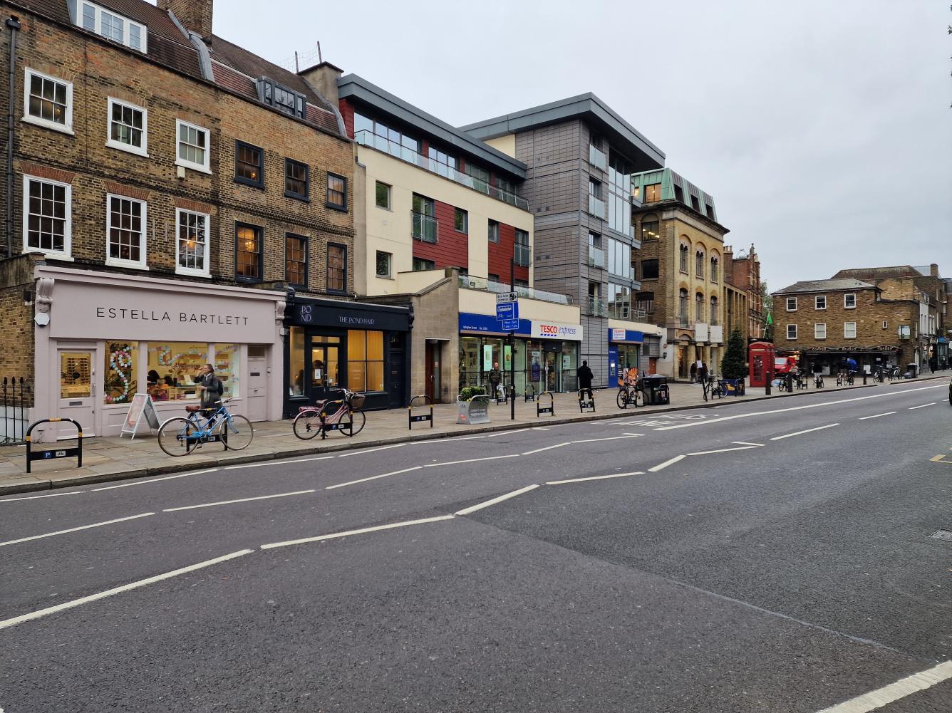 23 Islington Green, Londres à louer Photo de l’immeuble– Image 1 sur 4