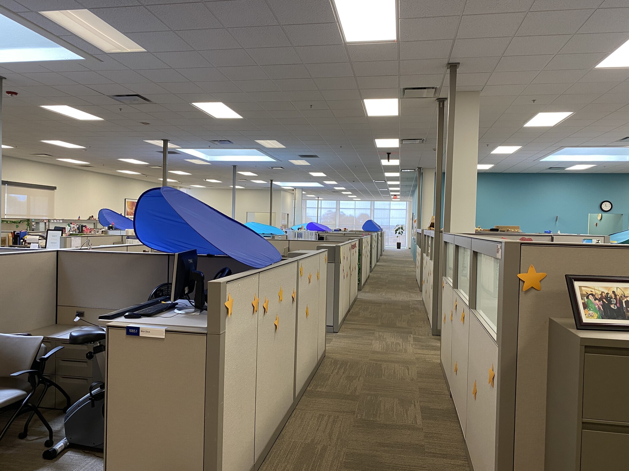 800 W Harris St, Eureka, CA à louer Photo de l’immeuble– Image 1 sur 5