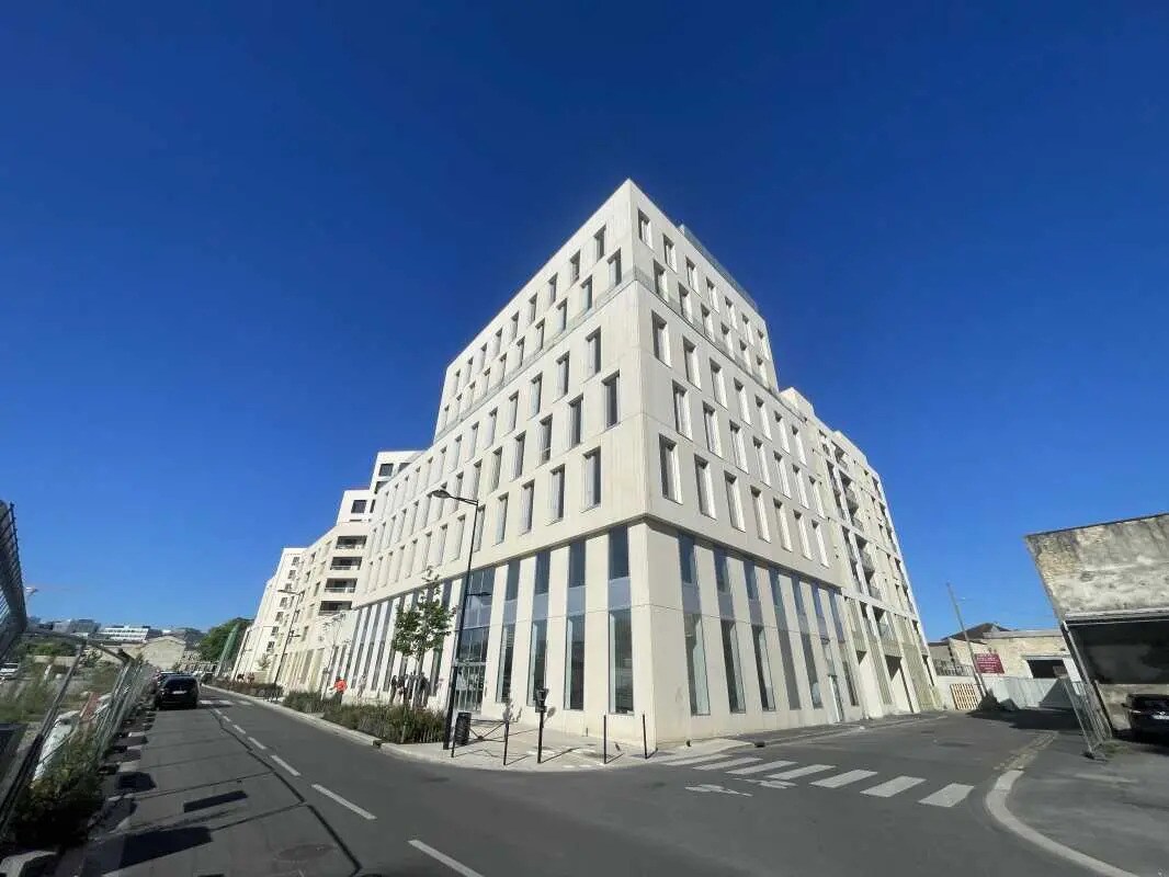 Bureau dans Bordeaux à louer Photo de l’immeuble– Image 1 sur 5