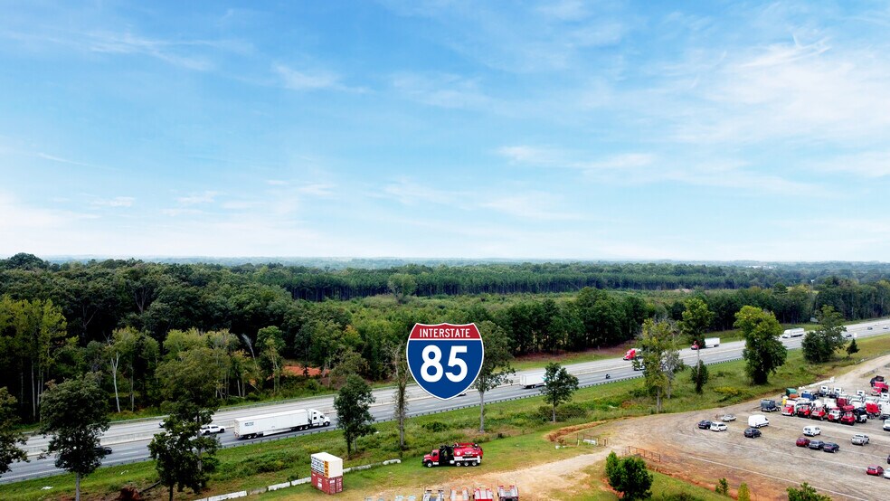 930 Hurricane Creek Rd, Piedmont, SC à louer - Aérien – Image 1 sur 3