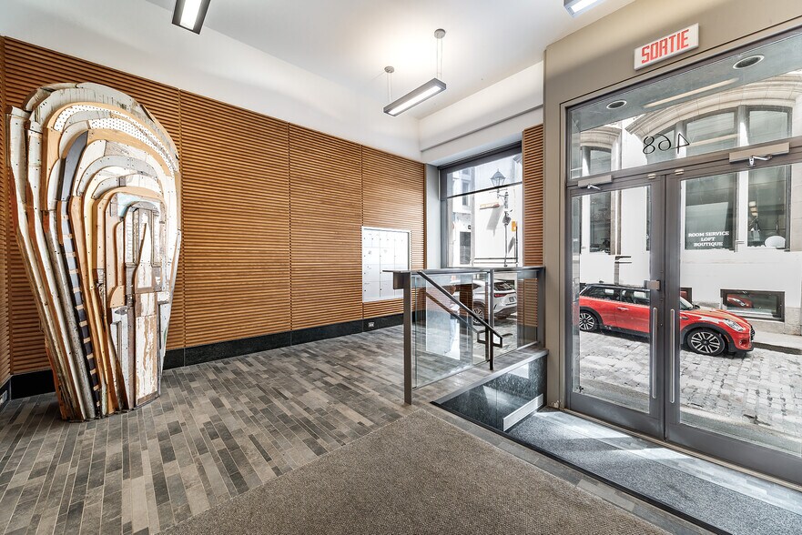 468 Rue Saint-Jean, Montréal, QC à louer - Photo intérieure – Image 2 sur 13