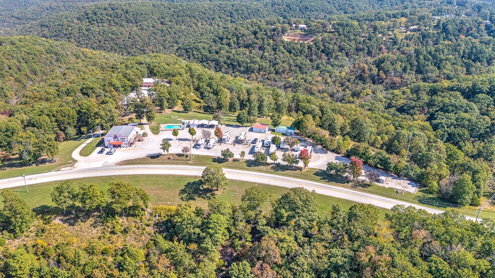 11792 Highway 187, Eureka Springs, AR à vendre - Photo de l’immeuble – Image 2 sur 58