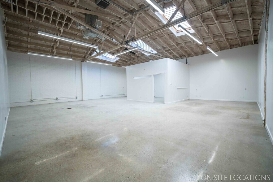9520 W Jefferson Blvd, Culver City, CA à louer - Photo intérieure – Image 3 sur 22