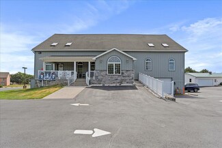 Plus de détails pour The Barn and Farmhouse – Local commercial à vendre, Hagerstown, MD