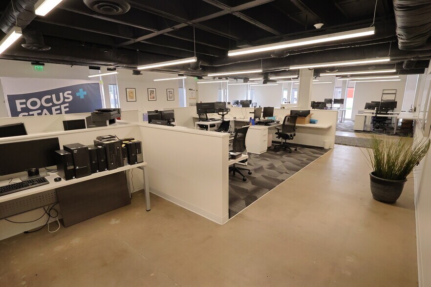 10440 E Northwest Hwy, Dallas, TX à louer - Photo intérieure – Image 3 sur 9