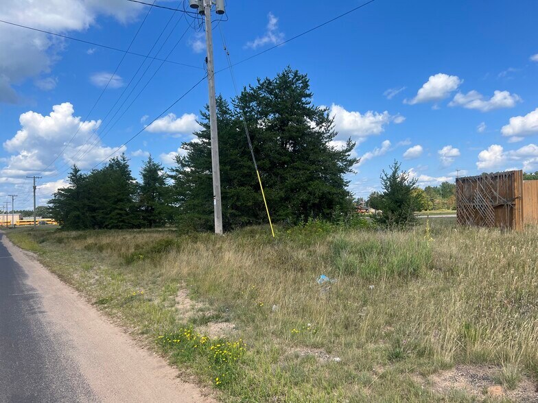 1100 N. Railroad, Eagle River, WI à vendre - Autre – Image 3 sur 5