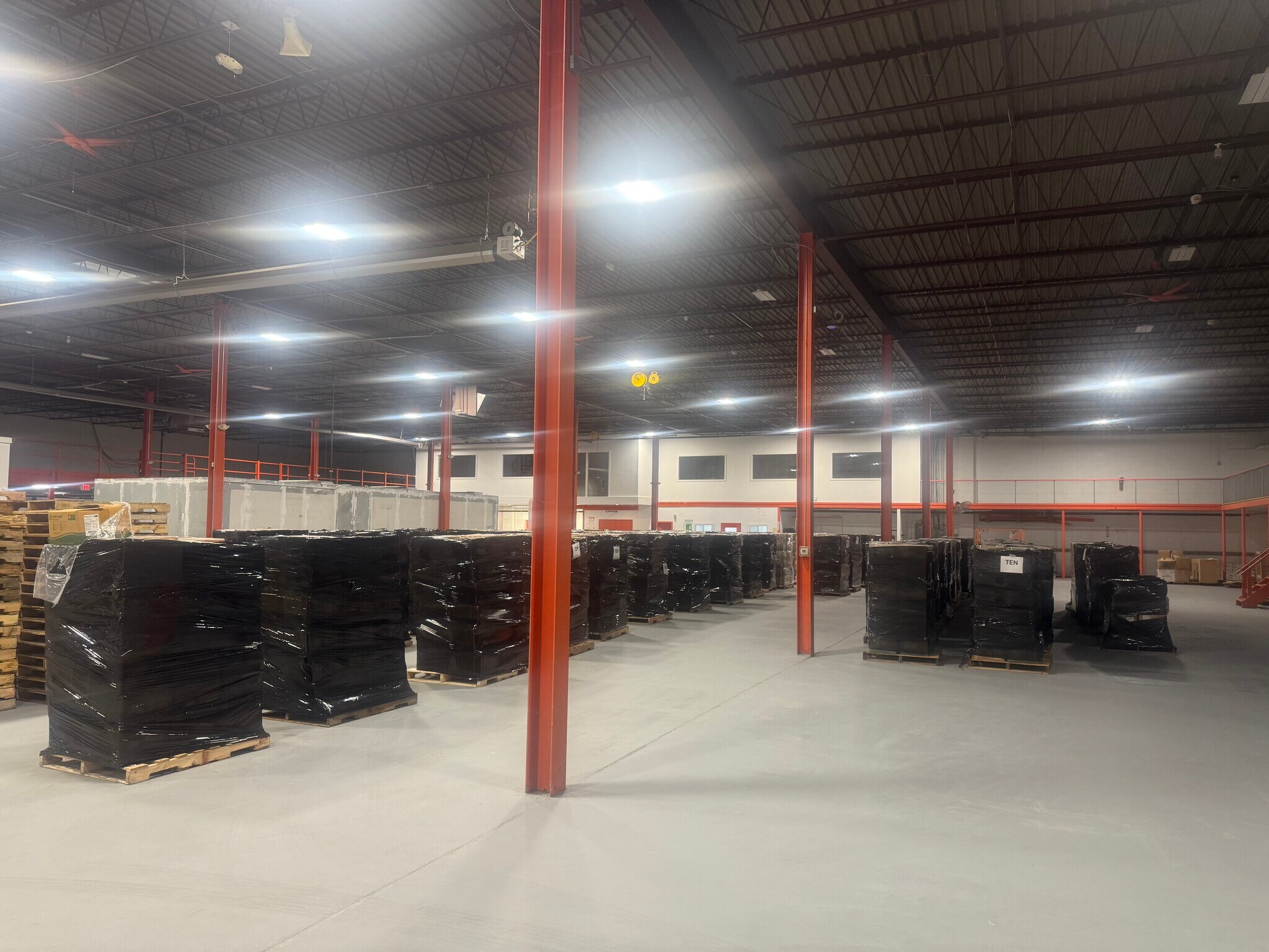 6 Horne Dr, Folcroft, PA à louer Photo intérieure– Image 1 sur 5