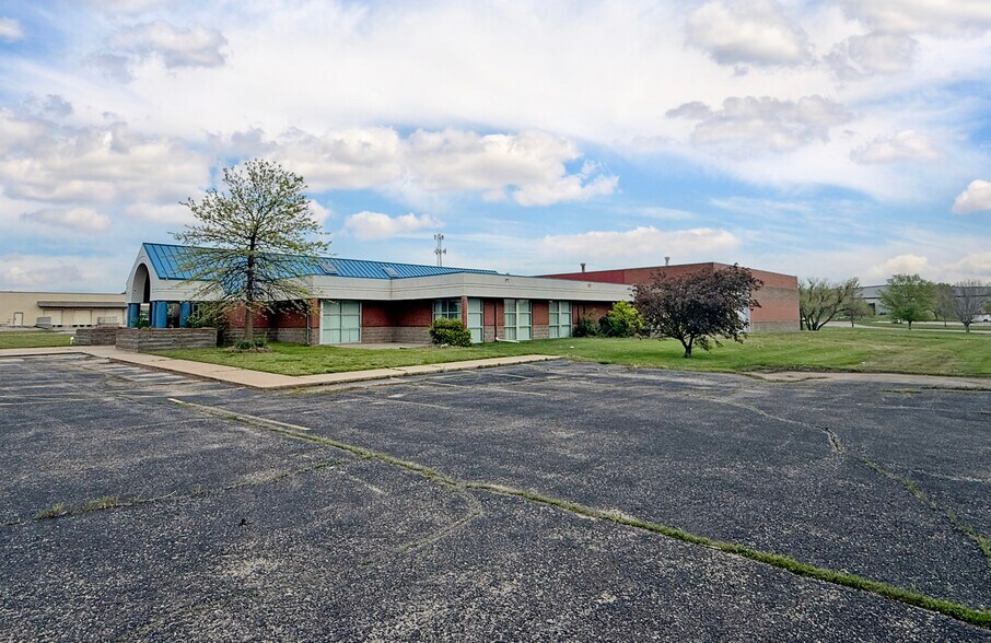 9310 E 37th St, Wichita, KS à vendre - Photo de l’immeuble – Image 1 sur 6