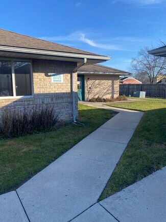 Plus de détails pour 1206 Union Rd, Englewood, OH - Logement à vendre