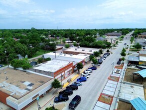 921 Halsell St, Bridgeport, TX - Vue aérienne  vue de carte - Image1