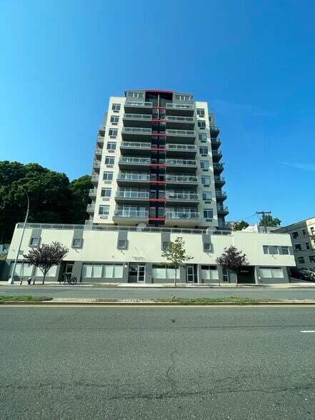 224 Richmond Ter, Staten Island, NY à vendre - Photo de l’immeuble – Image 2 sur 4