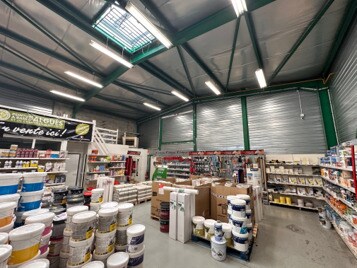 Industriel/Logistique dans Saint-Étienne à vendre Photo intérieure– Image 1 sur 6