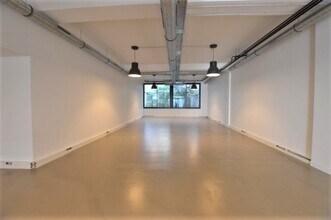 32 rue de Paradis, Paris à vendre Photo intérieure– Image 1 sur 3