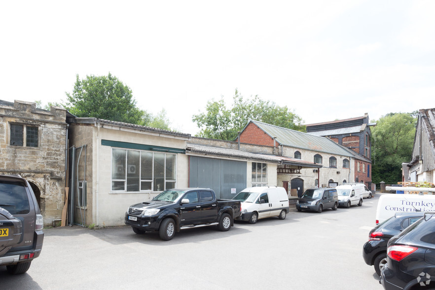 Bath Rd, Stroud à louer - Photo principale – Image 1 sur 3