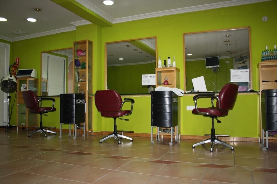 View Photo