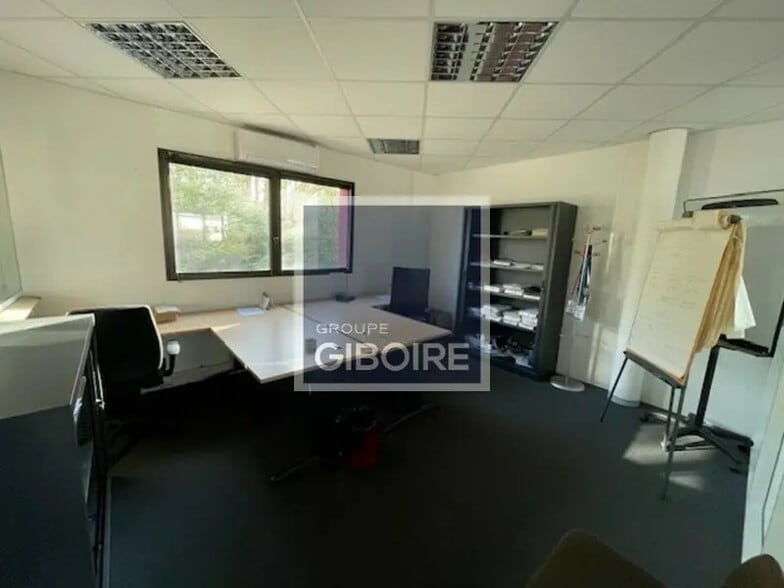 Bureau dans Cesson-Sévigné à vendre - Photo intérieure – Image 2 sur 7