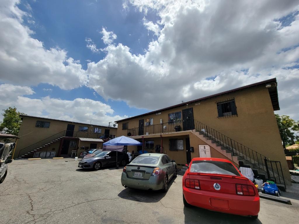 9234 Graham Ave, Los Angeles, CA à vendre Photo principale– Image 1 sur 15