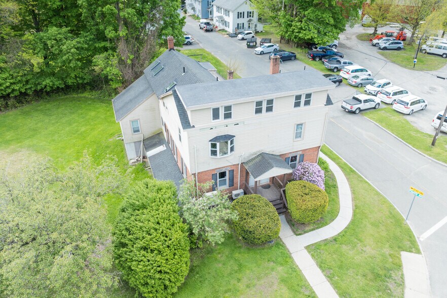 15-24 Paquette & 142-144 West St ave, Northampton, MA à vendre - Photo de l’immeuble – Image 3 sur 19