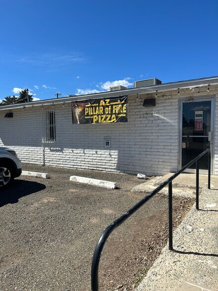 10052 S Highway 69, Mayer, AZ à louer - Photo de l’immeuble – Image 2 sur 32