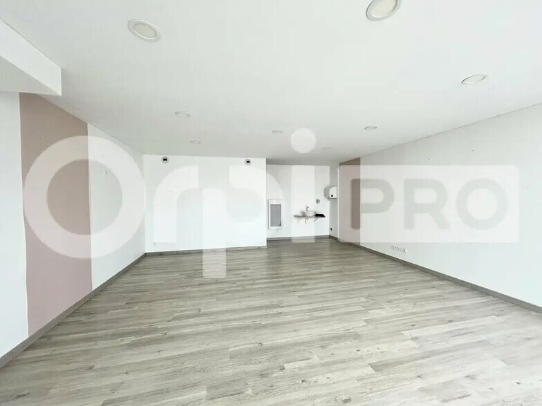 Local commercial dans Couzeix à louer - Photo intérieure – Image 1 sur 7