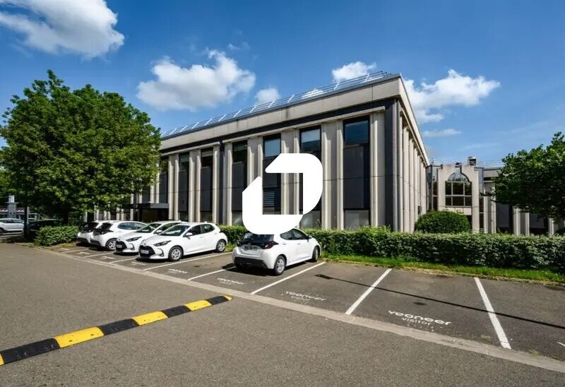 Bureau dans Cergy à louer - Photo de l’immeuble – Image 1 sur 25