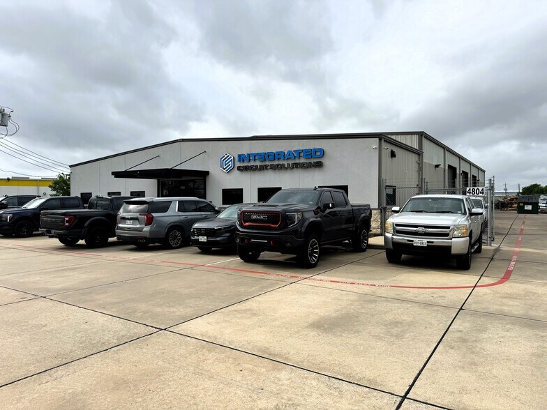 4804 Railroad St, Deer Park, TX à louer - Photo de l’immeuble – Image 2 sur 6