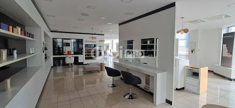 Local commercial dans Pau à louer - Photo intérieure – Image 2 sur 8