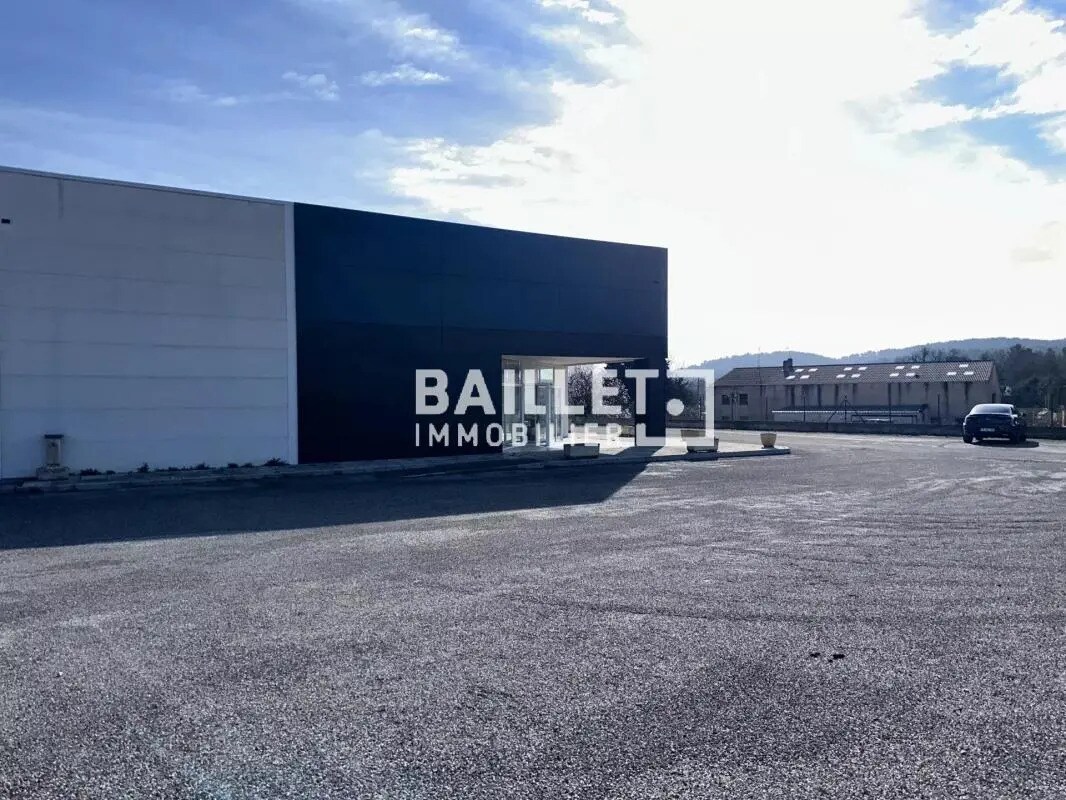 Local commercial dans Tourrettes à vendre Photo principale– Image 1 sur 17