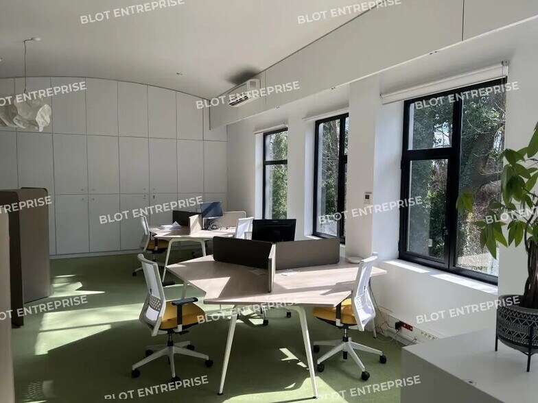 Bureau dans Couëron à louer - Photo de l’immeuble – Image 3 sur 15