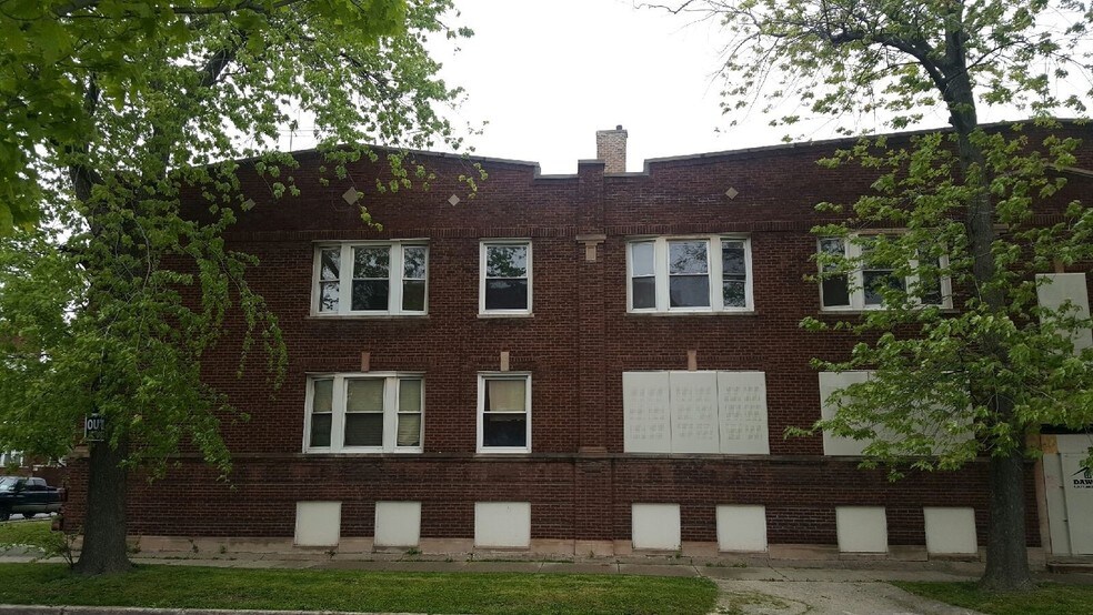 8057 S Throop St, Chicago, IL à vendre - Photo principale – Image 1 sur 14