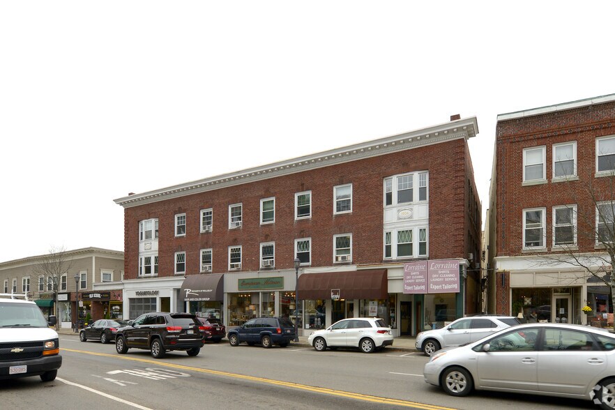 552-568 Washington St, Wellesley, MA à louer - Photo de l’immeuble – Image 3 sur 4