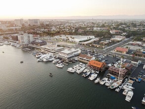2801 W Coast Hwy, Newport Beach, CA - VUE AÉRIENNE  vue de carte