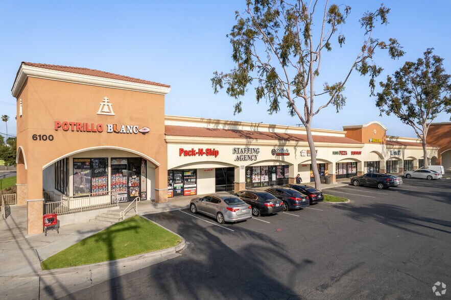 6230 Van Buren Blvd, Riverside, CA à louer - Photo principale – Image 1 sur 5