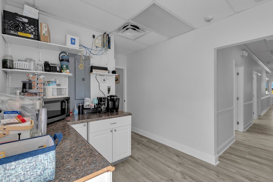 3718 N Roosevelt Blvd, Key West, FL à vendre - Photo de l’immeuble – Image 2 sur 14