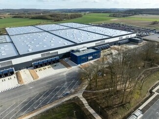 Plus de détails pour Industriel/Logistique à louer