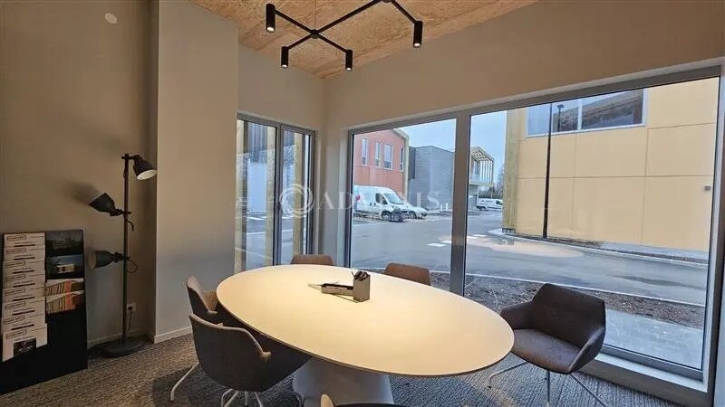 Bureau dans VILLENEUVE-D'ASCQ à louer - Photo de l’immeuble – Image 3 sur 10