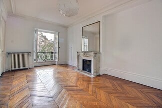 Plus de détails pour 22 Rue De Douai, Paris - Bureau à louer