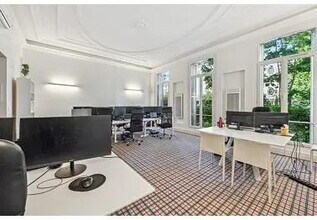 44 Avenue Victor Hugo, Paris à louer Photo de l’immeuble– Image 2 sur 14