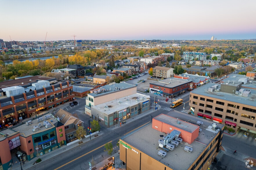 1217 Kensington Rd NW, Calgary, AB à louer - Aérien – Image 3 sur 6