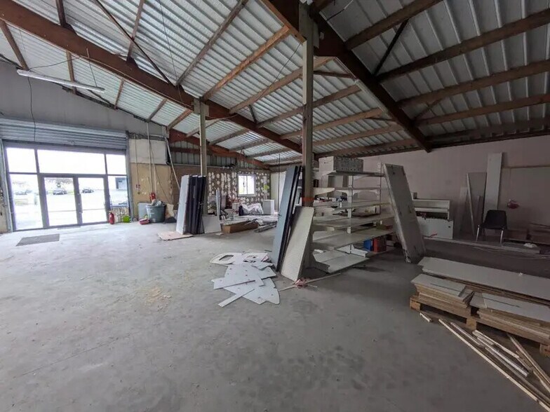 Local commercial dans Avranches à louer - Photo intérieure – Image 3 sur 4